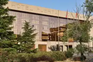 Отель «Silken Puerta Madrid», Мадрид