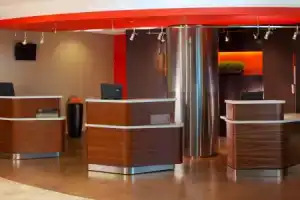 Отель «Courtyard Crystal City/Reagan National Airport», Арлингтон