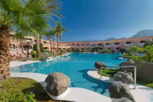Sol Sun Beach Apartamentos, Адехе