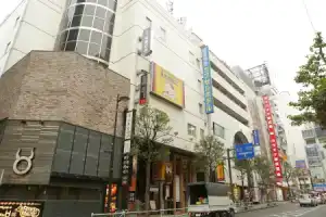 Shinjuku Kuyakusho-mae Capsule Hotel, Токио