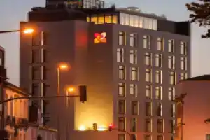 Hotel «Premium Porto Downtown», Порту