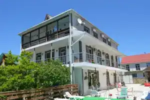 Guest House Persikovy Sad, Новомихайловский