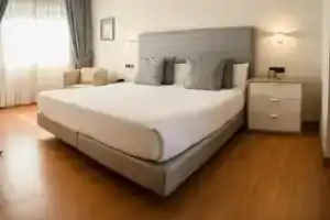 Hotel «Sercotel Tres Luces», Виго
