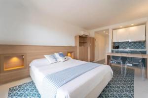 Отель Sunset Suite Sardinia, Порто-Ротондо