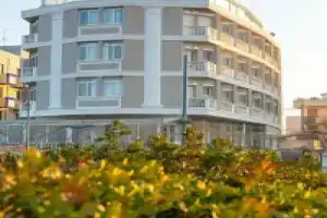 Hotel «Baia Imperiale», Римини