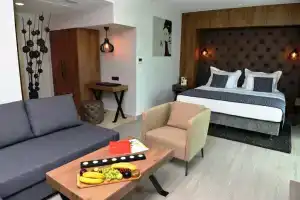 Lova Hotel & SPA, Ялова