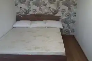 Na Mira 40a Apartments, Омск