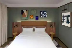 Hotel «De Vigny», Париж