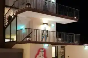 Art & Jazz Hotel, Катания