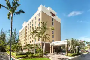 Отель «Hampton Inn Hallandale Beach-Aventura», Голливуд