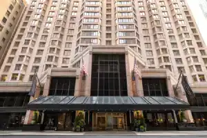 Отель «Conrad New York Midtown», Нью-Йорк