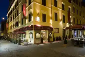 Hotel «Homs», Рим