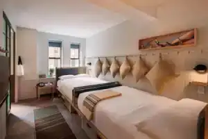 Отель «MOXY NYC Times Square», Нью-Йорк