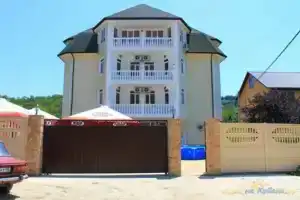 Гостевой дом, Лоо