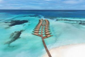 Innahura Maldives Resort, Лавиани