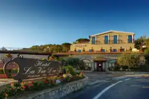 Hotel «La Vue d'Or», Сорренто