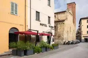 Hotel «Verdi», Пиза