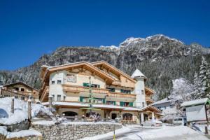 Отель «Pineta Pastry», Рокка-Пьеторе