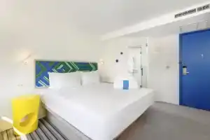 Отель «Cosi Samui Chaweng Beach - Sha Plus», Чавенг