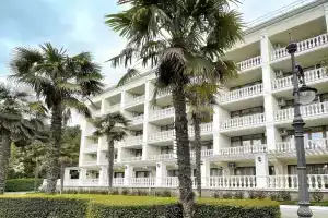 Санаторий «Айвазовское», Партенит