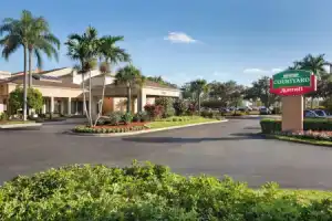 Отель «Courtyard Cape Coral», Форт-Майерс