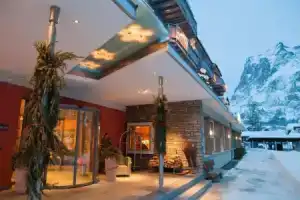 Parkhotel Schoenegg, Гриндельвальд