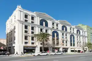 Hotel «Monte Puertatierra», Кадис