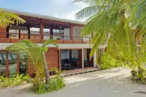 Aveyla Manta Village, Дхараванду