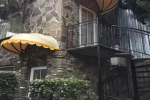 Гостевой дом «Глициния», Алушта