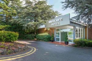 Mercure Cardiff North Hotel, Кардифф