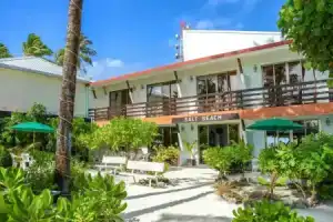 Salt Beach Hotel, Остров Маафуши