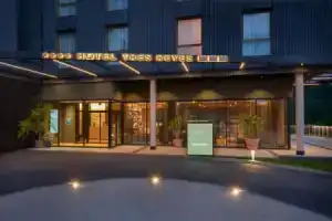 Hotel «Tres Reyes San Sebastián», Сан-Себастьян