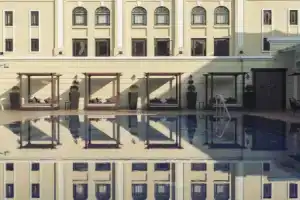 Отель «The Strand, Yangon», Янгон
