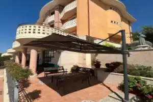 Hotel «Valle Rossa», Сан-Джованни Ротондо