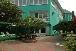 Гостевой дом «Изумрудный», Адлер