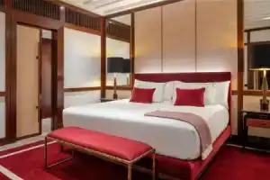 Отель «Portraito - Lungarno Collection», Милан