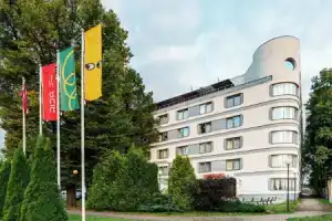 Rija Vef Hotel With Free Parking, Рига