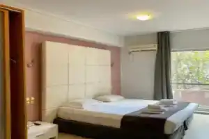 Апарт-отель «Art Suites Athens», Афины