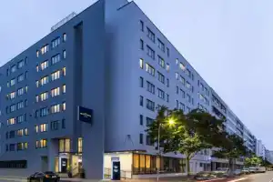 Отель «Novotel Suites Wien City», Вена