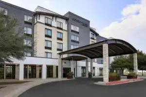 Courtyard by Marriott Austin Airport, Остин