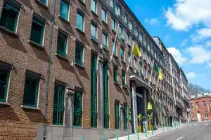 b&b hôTel Brussels Centre Louise, Брюссель
