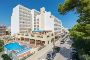 Отель «Nordeste Playa», Кэн Пикафорт