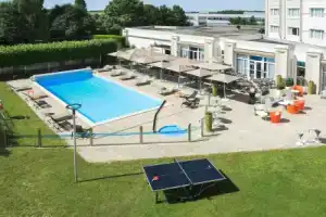 Отель «Novotel Bourges», Бурж