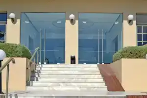 Отель «Hôtel Le Belvédère», Порто-векшио