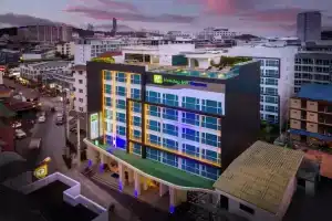 Holiday Inn Express Pattaya Central, An Ihg Hotel - Sha Extra Plus, Паттайя