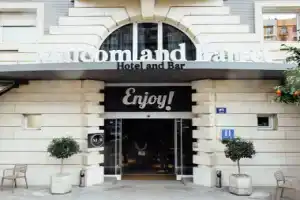 Hotel «Malcom and Barret», Валенсия