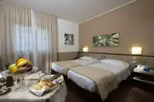 Astoria Palace Hotel, Палермо