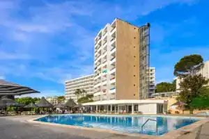Hotel «Vibra Beverly Playa», Пегуера