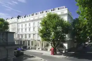 Berjaya Eden Park London Hotel, Лондон
