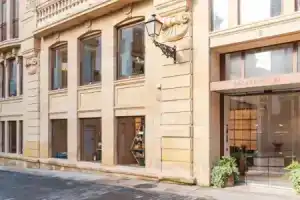 Lasala Plaza Hotel, Сан-Себастьян